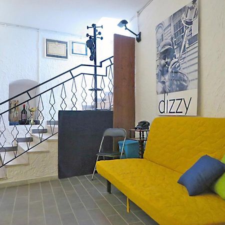 Alloggio Vieste Centro - Dizzy Studio Home Kültér fotó